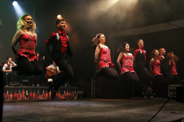 Les&nbsp;Danceperados of&nbsp;Ireland se mettent à l&rsquo;eau après le whiskey