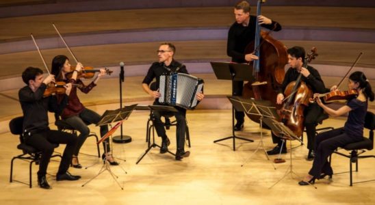 Le Pari des bretelles