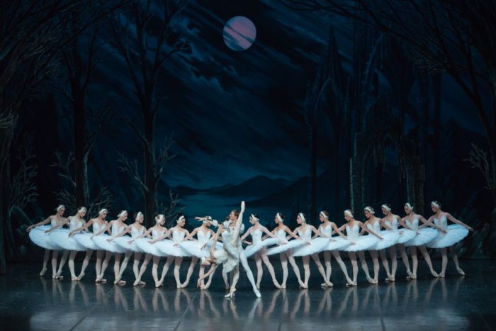 Le Saint-Pétersbourg Ballet Théâtre refait un cygne au Vinci de Tours