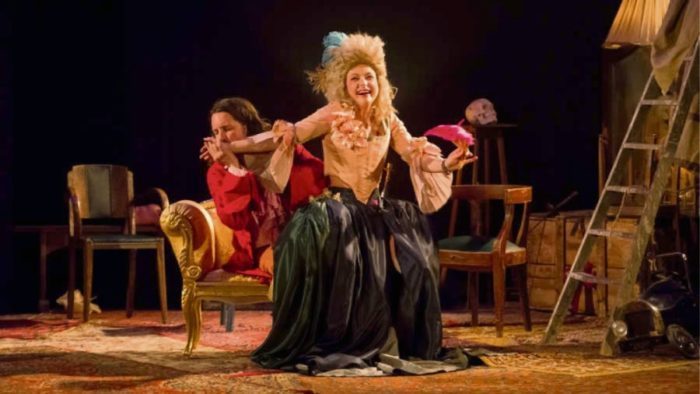 À Saint-Cyr-sur-Loire Un Marivaux complètement secoué