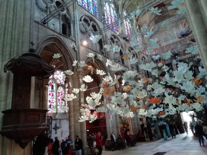 Marcoville expose à l'église Saint Julien de Tours (Photo EdP)