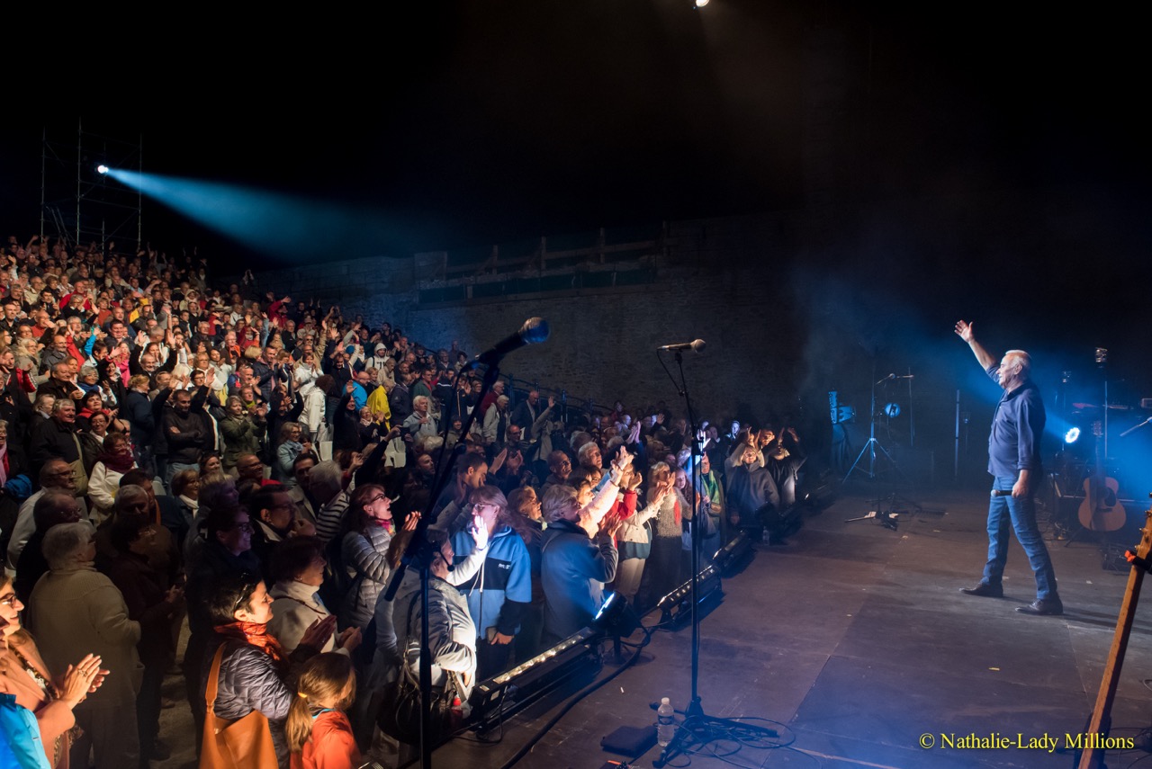 Michel Fugain en concert Tours (Photo Olivier Gomez)