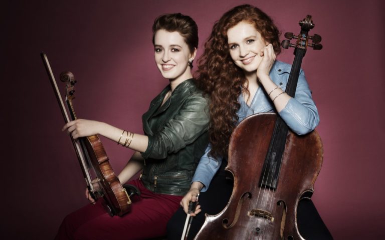 Camille et Julie Berthollet