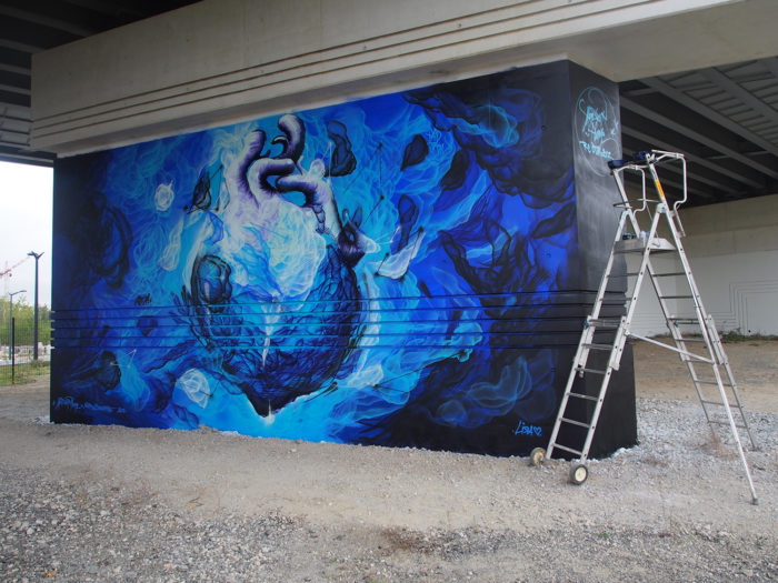 Graffeurs au château de Crissay-sur-Manse