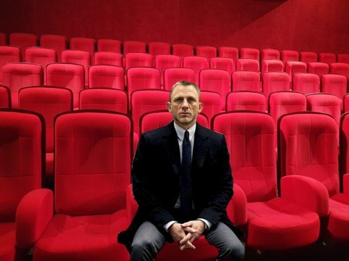 Daniel Craig attend la réouverture des salles