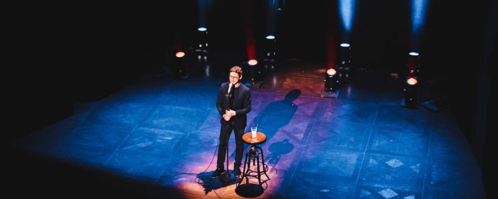 Haroun, en tournée avec "Seuls", de passage à Joué-lès-Tours. (Photo théâtyre)