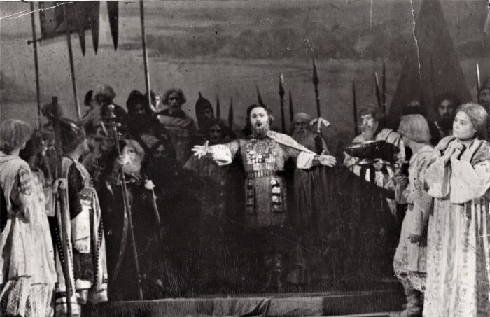 Carmina Burana à Tours (Photo DR Opéra de Chelyabinsk)