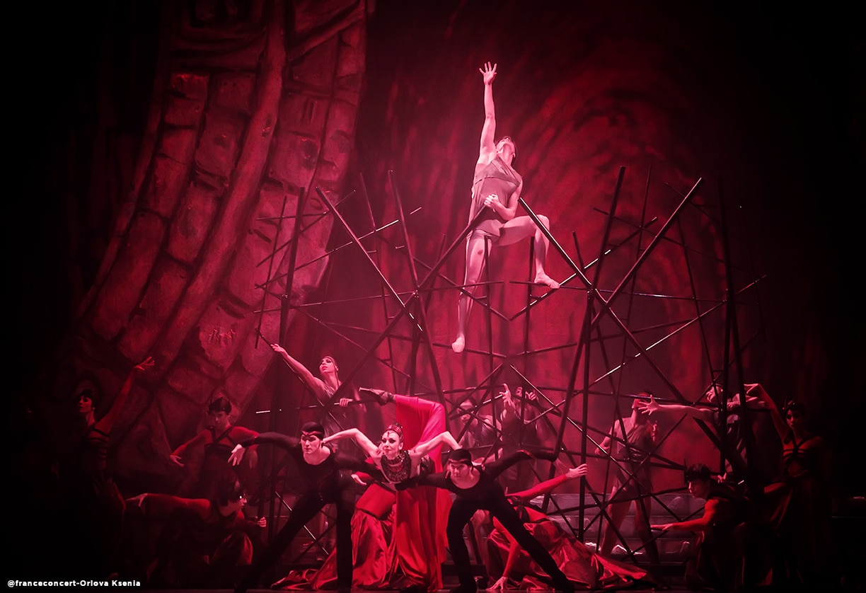 Carmina Burana à Tours (Photo DR Opéra de Chelyabinsk)