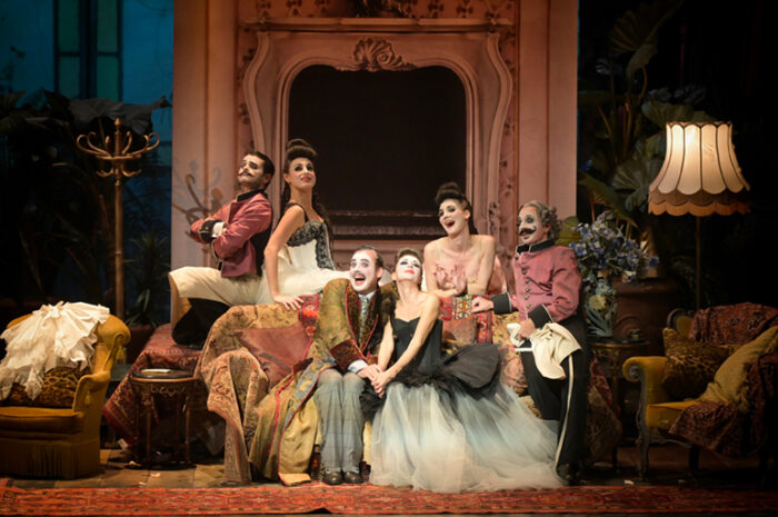 La Vie Parisienne vue par Christian Lacroix à l'Opéra de Tours (Photo Théâtre des Champs Élysées - Vincent Pontet)