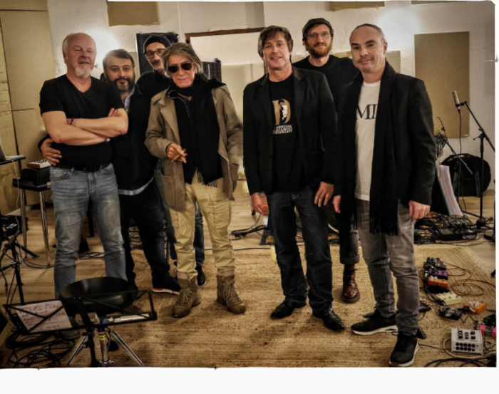 Thomas et Jacques Dutronc en tournée à Tours (Photo Yann Orhan)