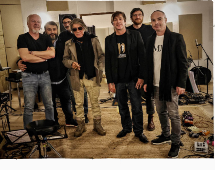 Thomas et Jacques Dutronc en tournée à Tours (Photo  Yann Orhan)