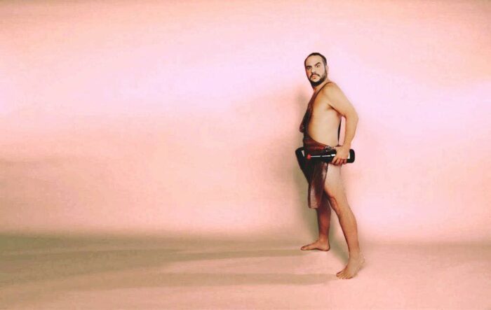 À&nbsp;Joué-lès-Tours François-Xavier Demaison prend&nbsp;de&nbsp;la&nbsp;bouteille