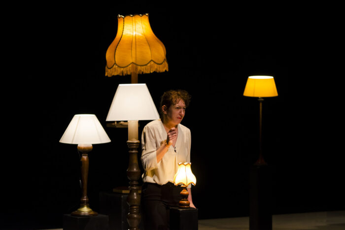 Tartuffe par la Compagnie WonderKaline à la Grange-théâtre de Vaugarni.