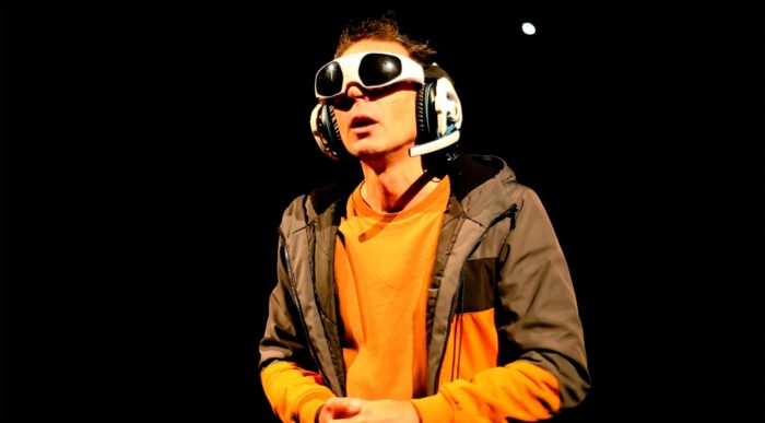 "Des Mondes" par la Compagnie 55 à l'Espace Malraux de Joué-lès-Tours le 2 avril 2023 (© 2020 / COMPAGNIE 55 / )