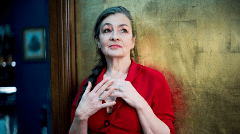 Catherine Ringer dit Alice Mendelson, "L'érotisme de vivre" à Joué-lès-Tours.