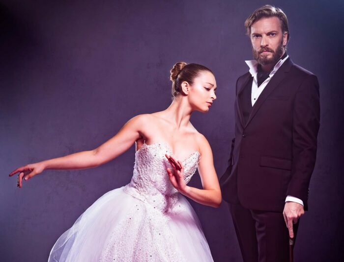 Les Souliers rouges  Le Diable se chausse en&nbsp;Louboutin