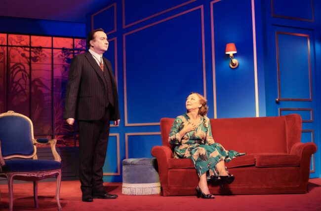 "Lorsque l'enfant praît" à l'Esapace Malraux de Joué-lès-Tours. (Photo Marcel Hartmann)