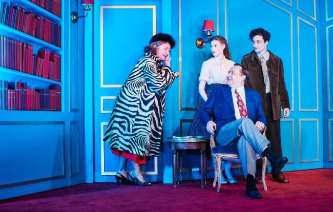 "Lorsque l'enfant praît" à l'Esapace Malraux de Joué-lès-Tours. (Photo Marcel Hartmann)