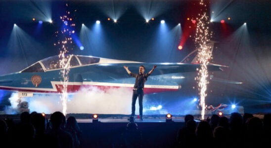 Gaël Brinet, pilote de illusion, en spectacle à Tours avec "Mirage".