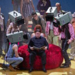 L'enfer du jeu télévisé, c'est "Le Petit Faust" à l'Opéra de Tours. (Photo Marie Pétry)